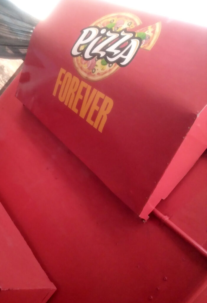 20250402_192445-701x1024 FOODTRUCK